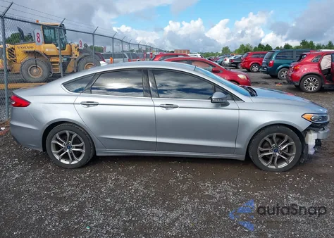 2020 Ford Fusion Sel z USA, uszkodzony, nr VIN 3FA6P0CD7LR151156
